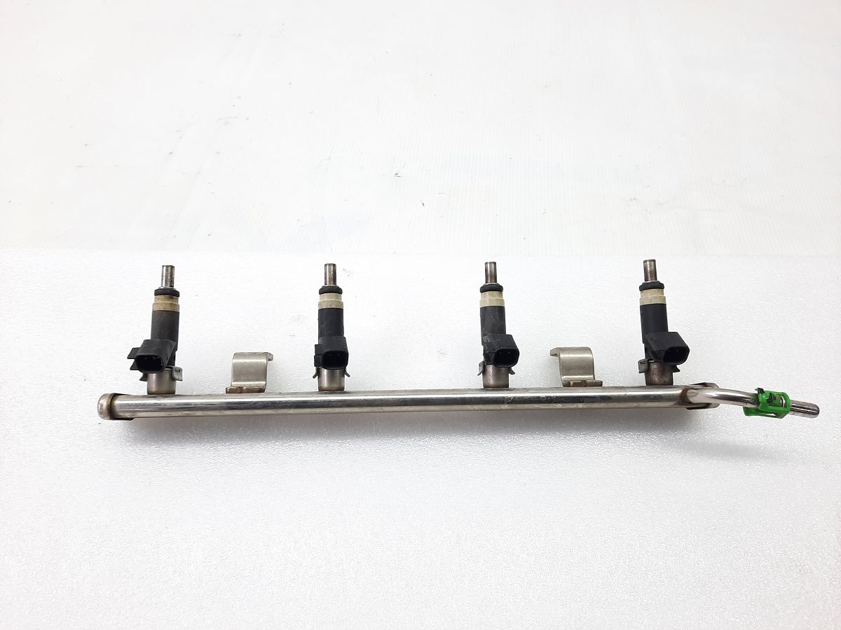 Journey. Топливная рейка Dodge Journey 2009-2019 4627355AA Dodge Journey