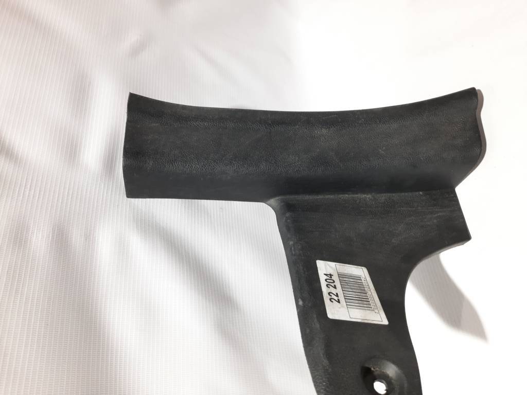 Veloster Накладка порога заднього кутова права Hyundai Veloster 2012-2017 858762V000RY Hyundai Veloster 2