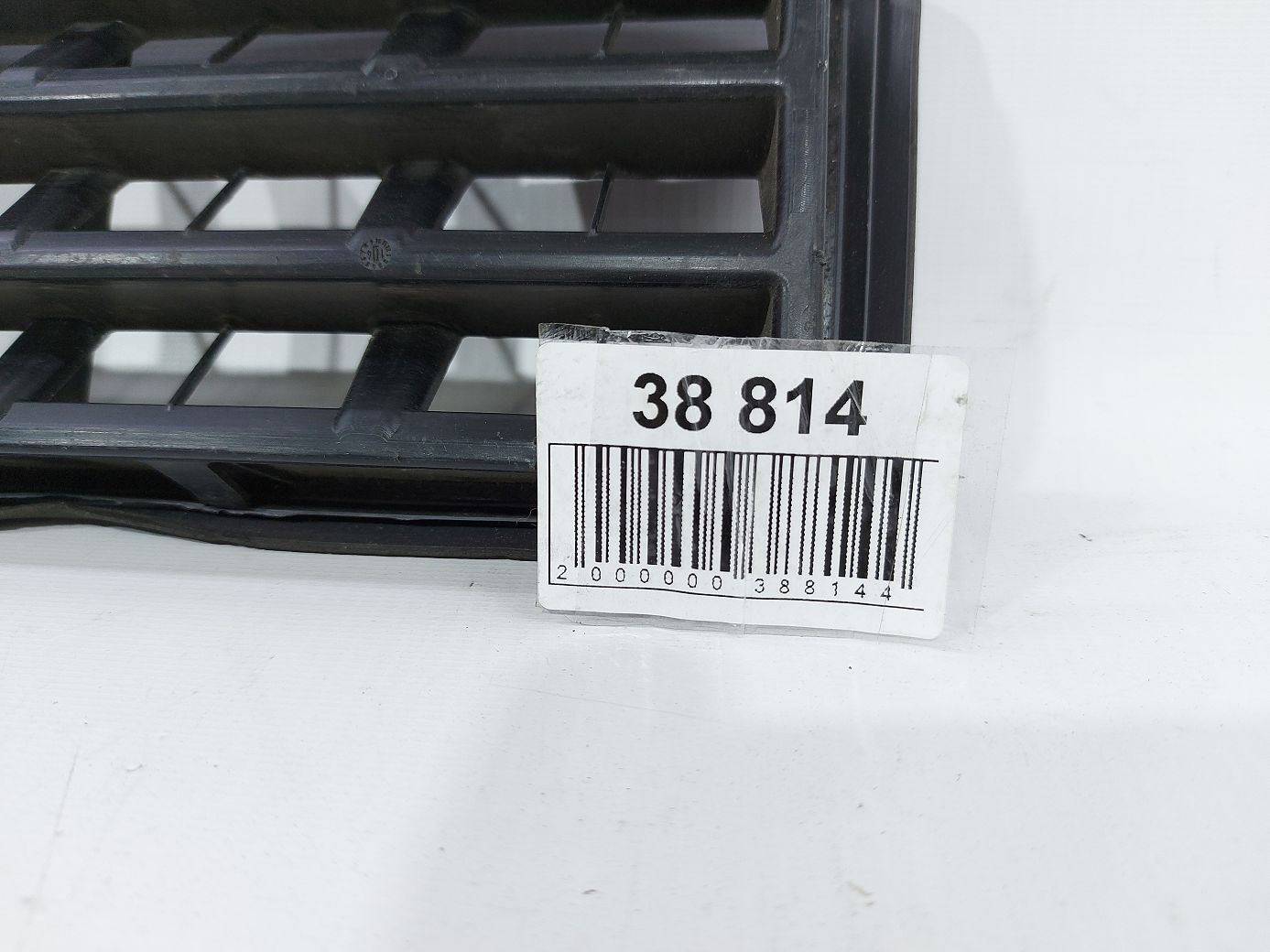 Charger Вентиляційні грати кузова Dodge Charger 2011-2021 5058636AD Dodge Charger 6