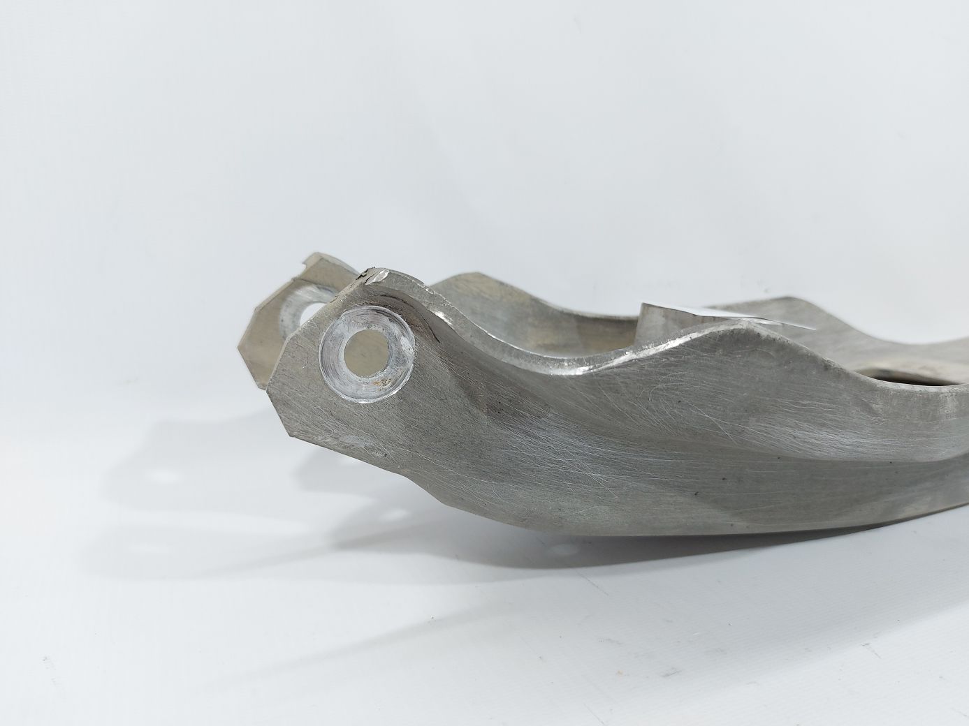 200 limited Важіль задній нижній під пружину лівий/правий Chrysler 200 Limited 2015-2017 68200065AC Chrysler 200 Limited 9