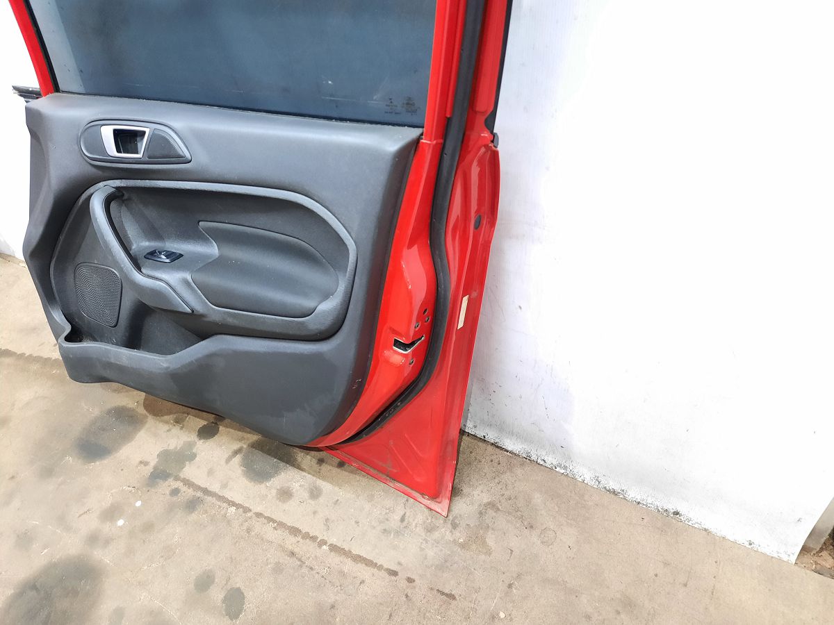 Fiesta sedan Дверь передняя правая Ford Fiesta sedan 2011-2019 D2BZ5420124B Ford Fiesta sedan 11