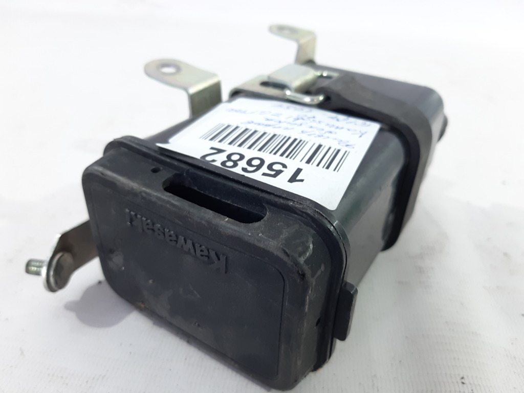 Gtr-1400 Фільтр пари бензину Kawasaki GTR-1400 2010 161641054 Kawasaki GTR-1400 3 Gtr-1400 Фільтр пари бензину Kawasaki GTR-1400 2010 161641054 Kawasaki GTR-1400 3