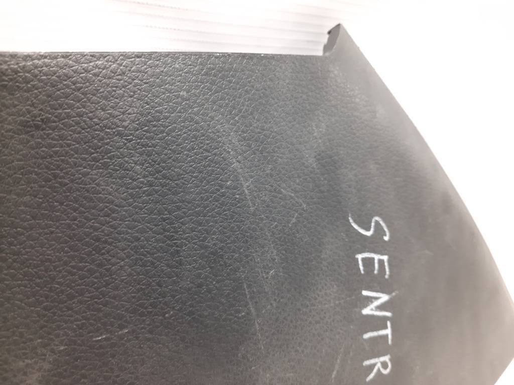 Sentra Накладка центральной консоли (боковая)левая Nissan Sentra 2013-2014 68921-3SG0B Nissan Sentra 4