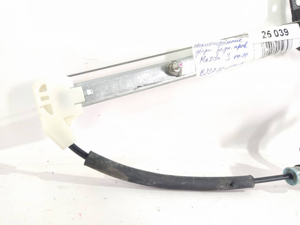 3 Склопідйомник дверей задньої правої Mazda 3 2014-2018 BJS772590A Mazda 3 2