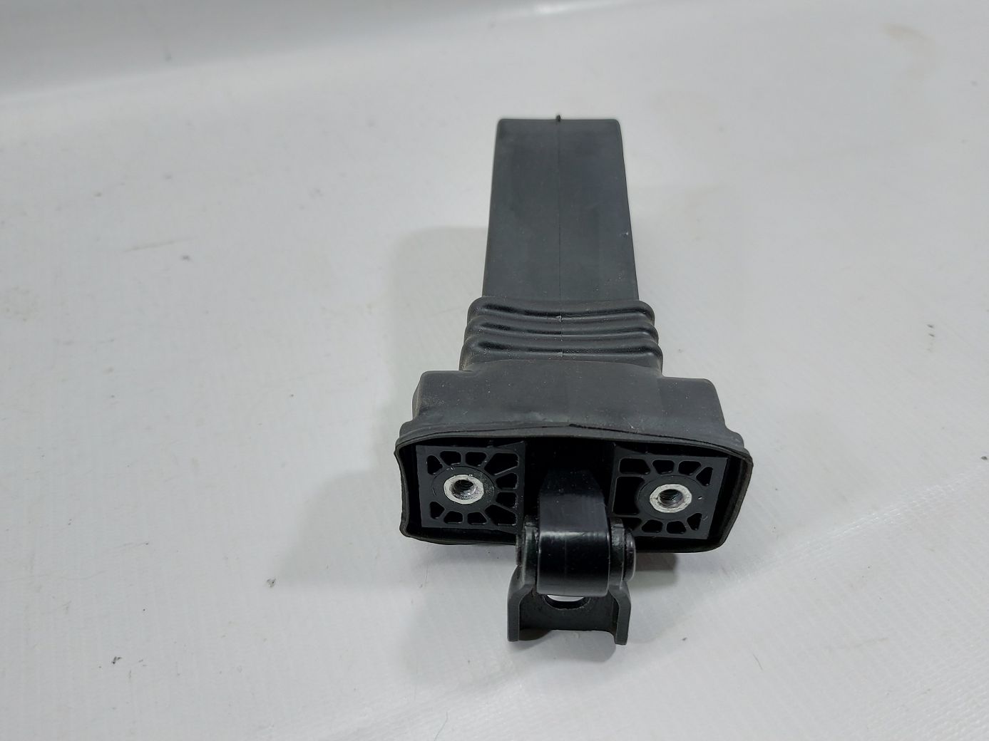 A4 Обмежувач дверей передньої правої Audi A4 2009-2016 8K0837249D Audi A4 2