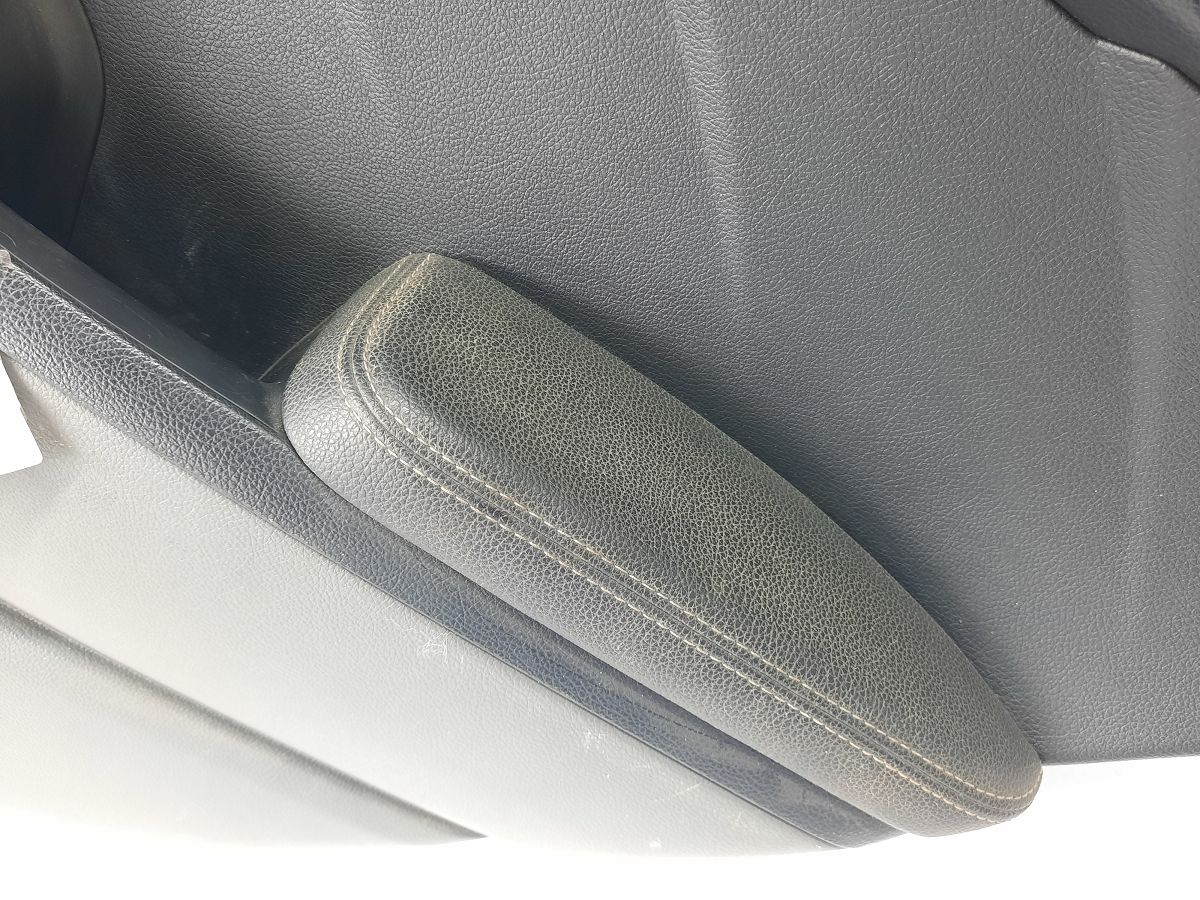 Forte Карта дверей задньої правої Kia Forte 2014-2016 83306A7130D2C Kia Forte 4