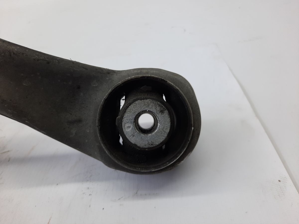 5 series Важіль передній лівий серпоподібний BMW 5 series 2011-2019 31126775971 BMW 5 series 2