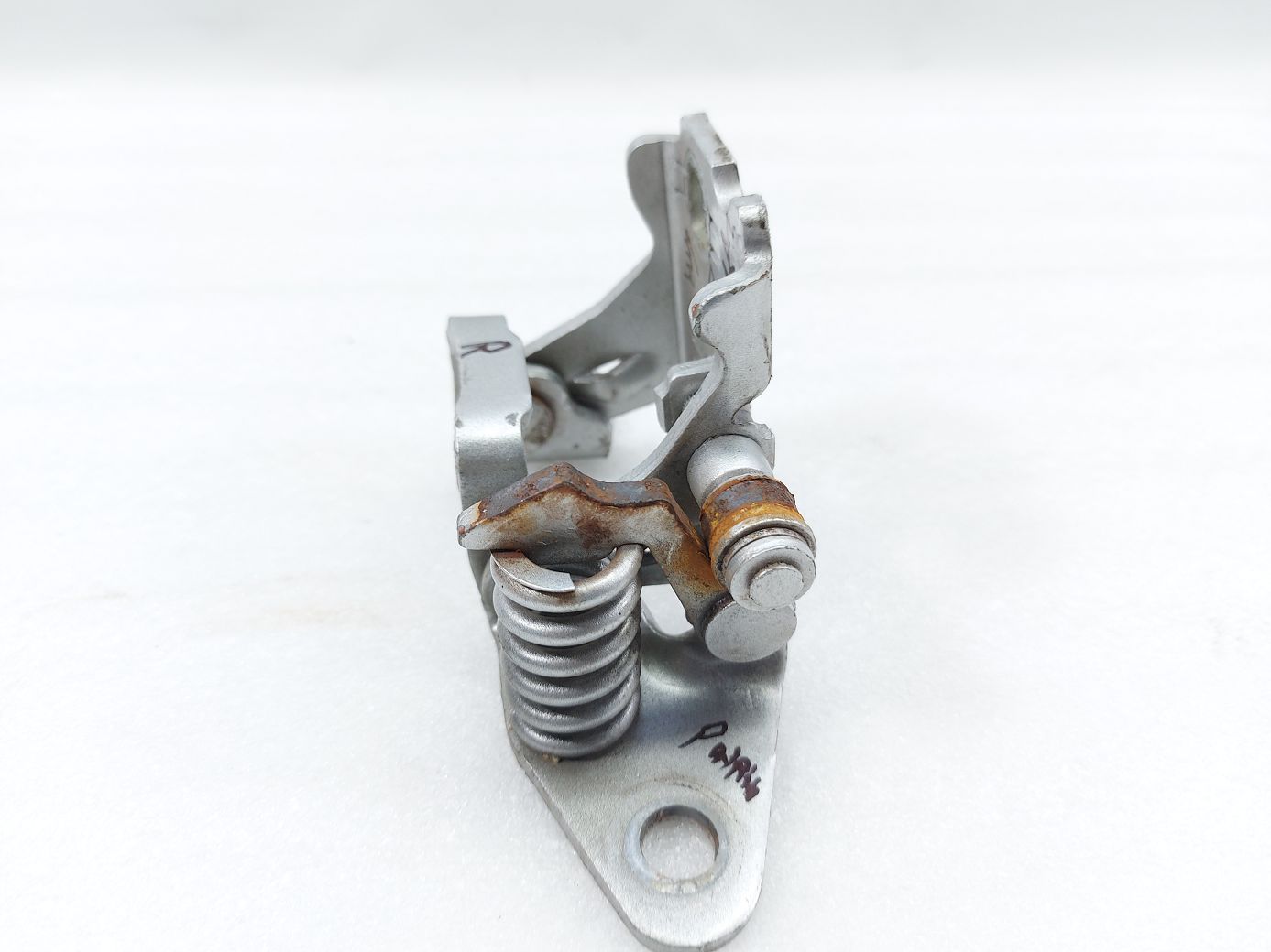 Patriot Петля двері задньої правої нижня Jeep Patriot 2007-2017 5115712AK Jeep Patriot 3