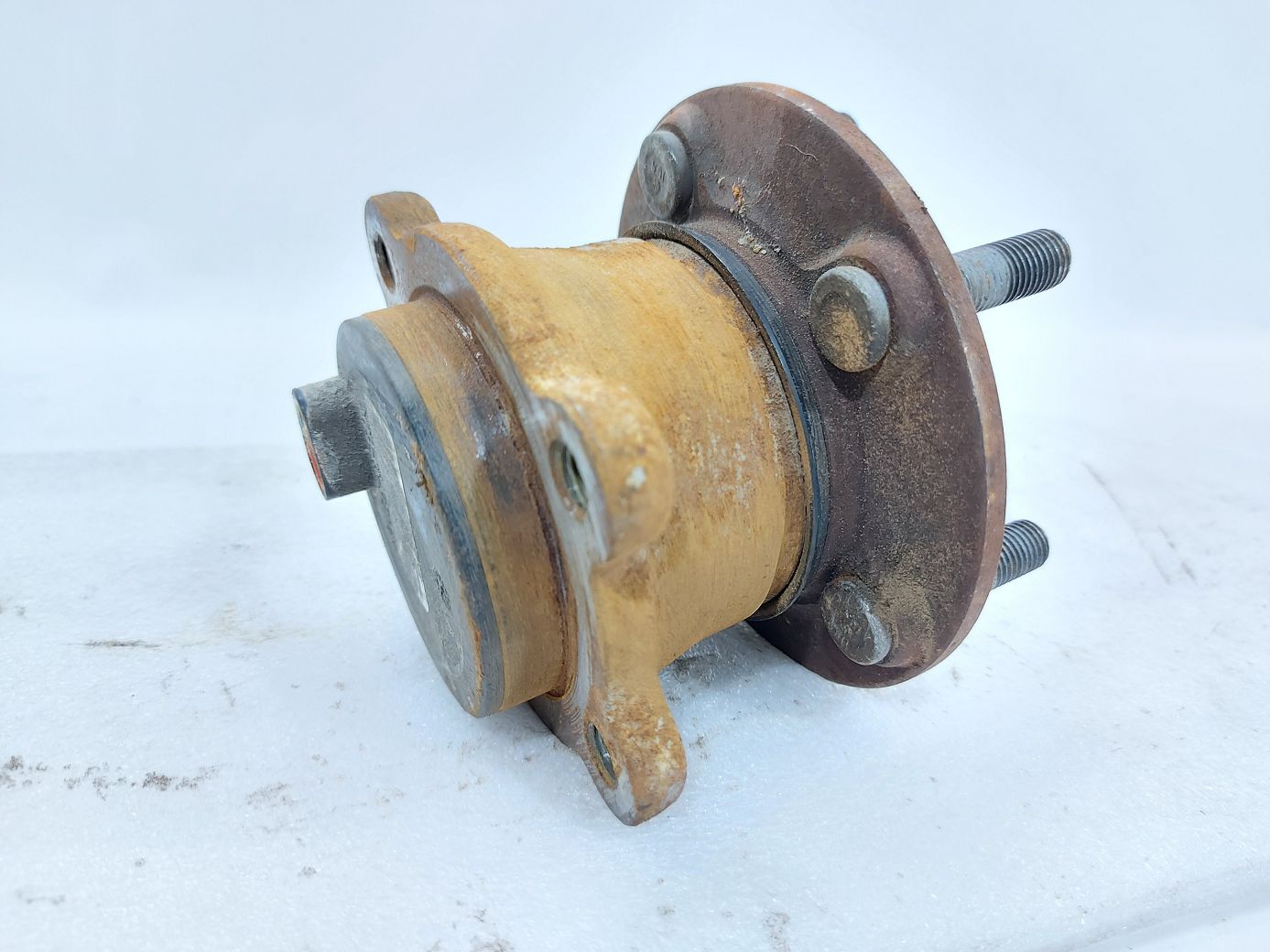 C-max Ступица задняя левая/правая Ford C-Max 2013-2018 CV6Z1104G Ford C-Max 2