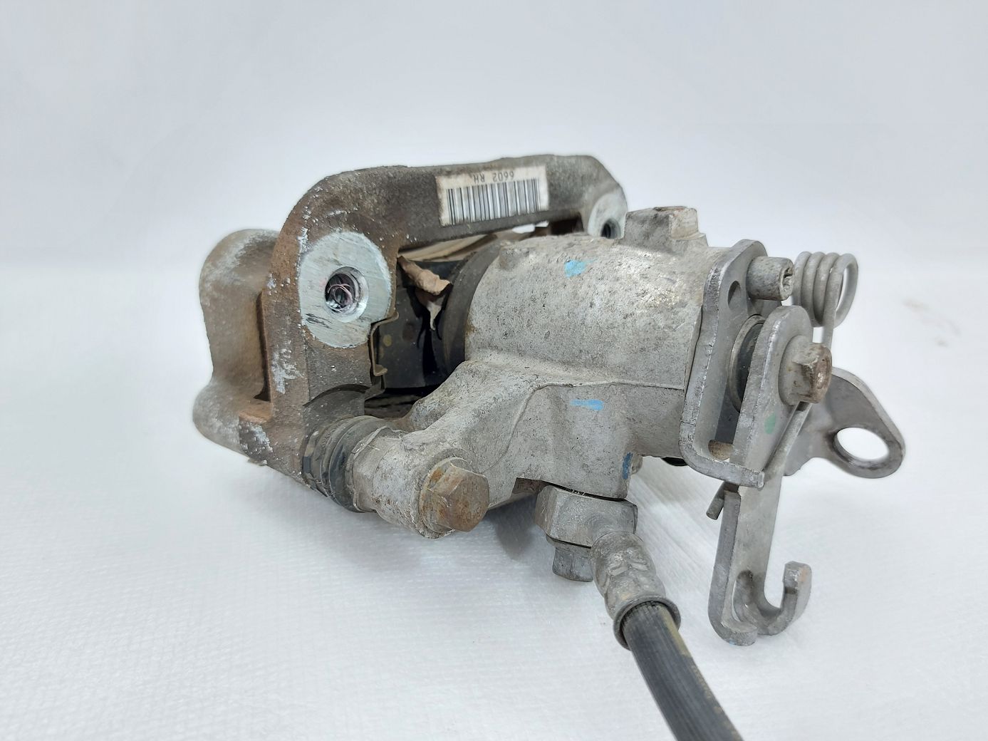 Malibu Суппорт тормозной задний правый Chevrolet Malibu 2013-2016 13580999 Chevrolet Malibu 3