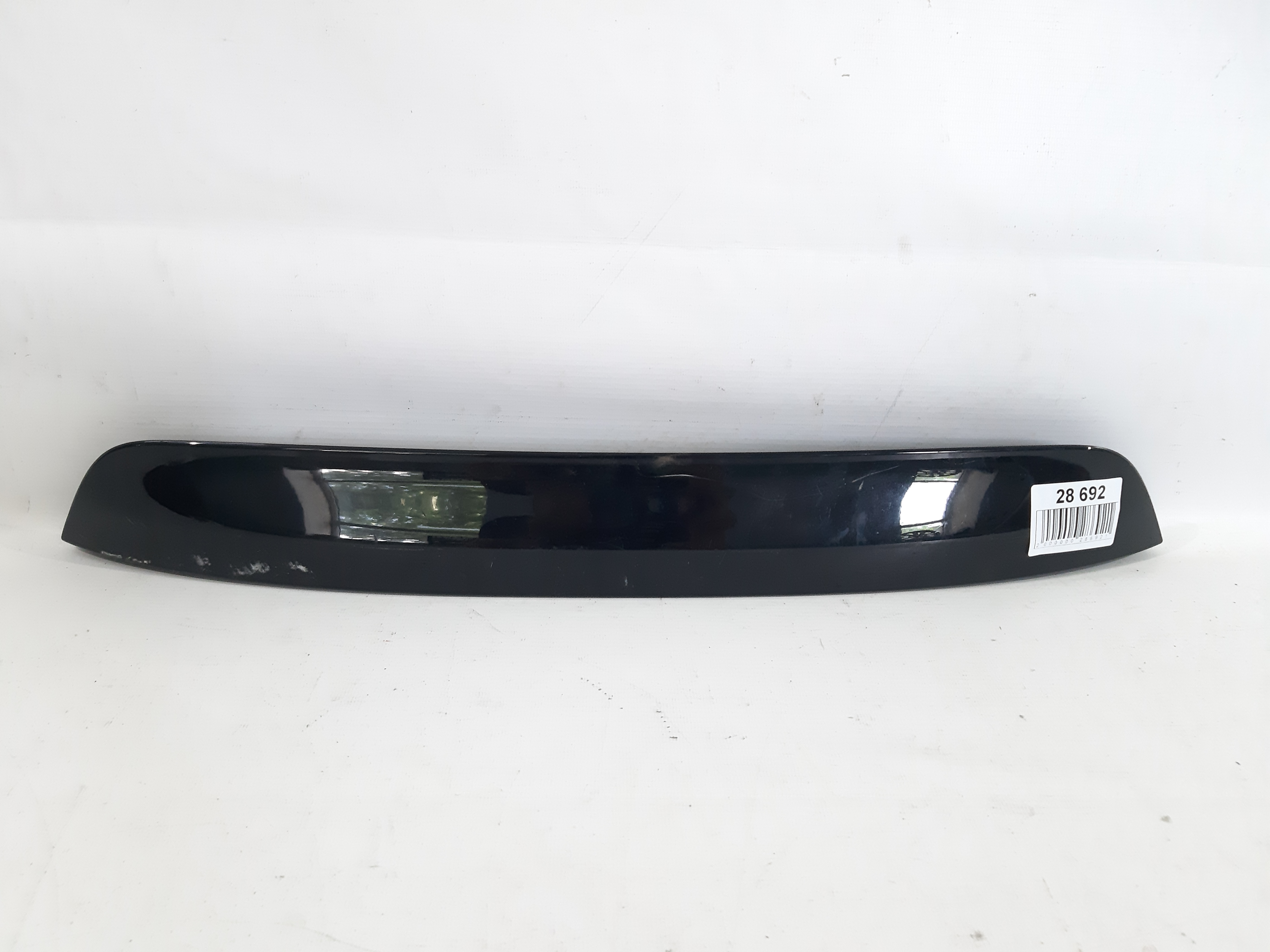 Versa note. Молдинг кришки багажника підсвічування номера Nissan Versa Note 2014-2019 908103VY0H Nissan Versa Note