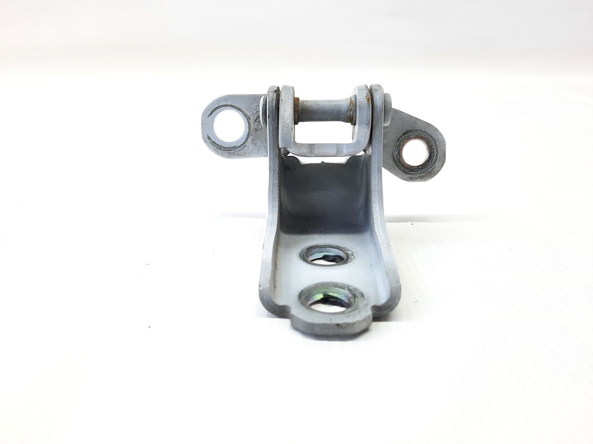 Insight Петля двери передней правой верхняя Honda Insight 2010-2014 67410SNAH11ZZ Honda Insight 4