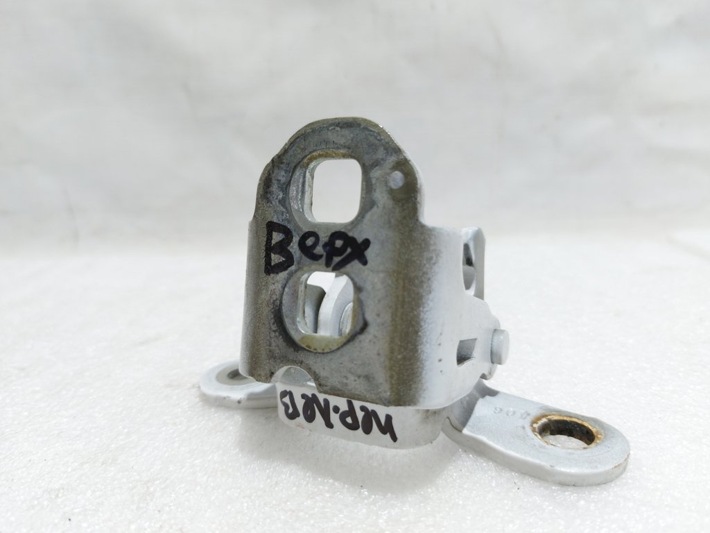 Patriot Петля двери передней/задней левой верхняя Jeep Patriot 2007-2017 5074257AB Jeep Patriot 38