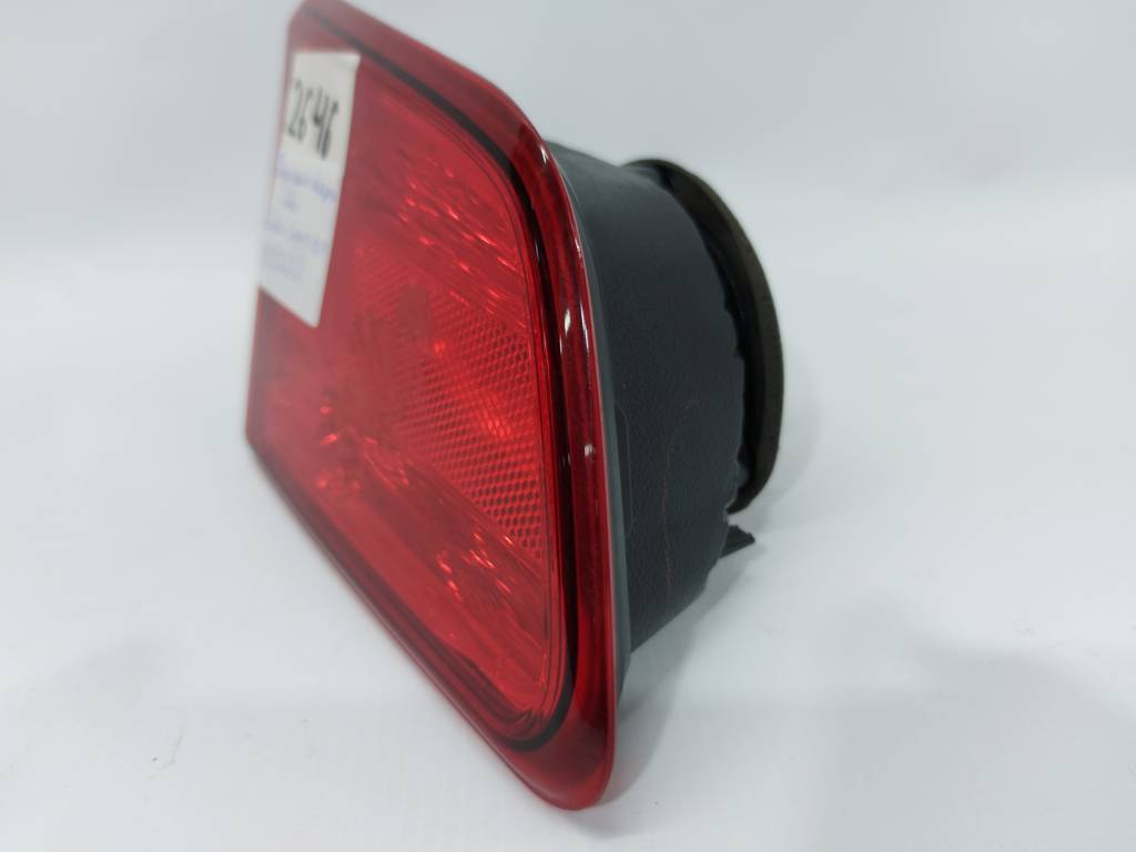 Legacy Ліхтар кришки багажника лівий Subaru Legacy 2010-2014 84912AJ03A Subaru Legacy 2