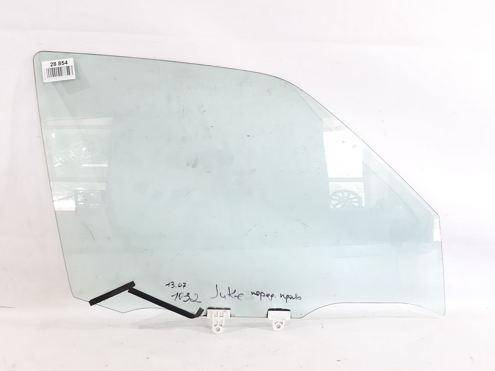 Juke. Скло дверей передньої лівої Nissan Juke 2011-2017 803011KA1C Nissan Juke