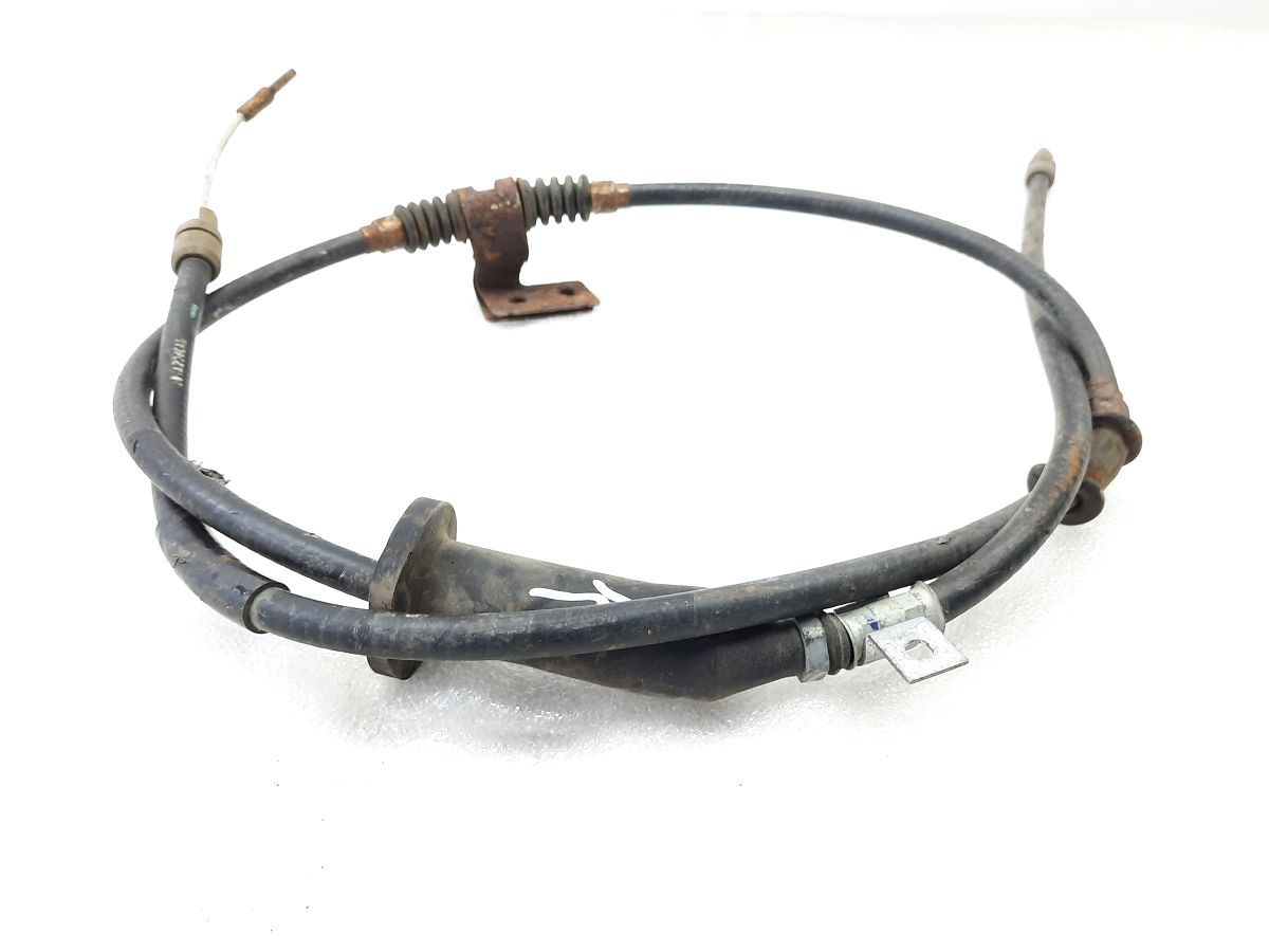 Dart Трос стояночного тормоза правый Dodge Dart 2013-2019 68232030AA Dodge Dart 5