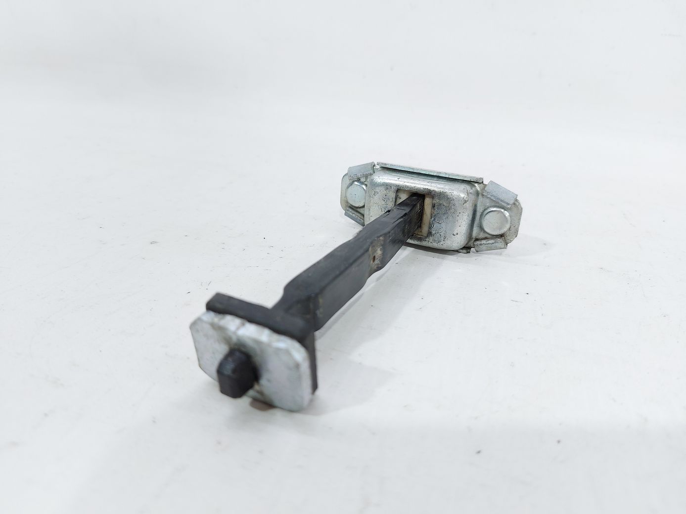 Optima Обмежувач відкриття дверей задньої лівої Kia Optima 2011-2016 794802T000 Kia Optima 3