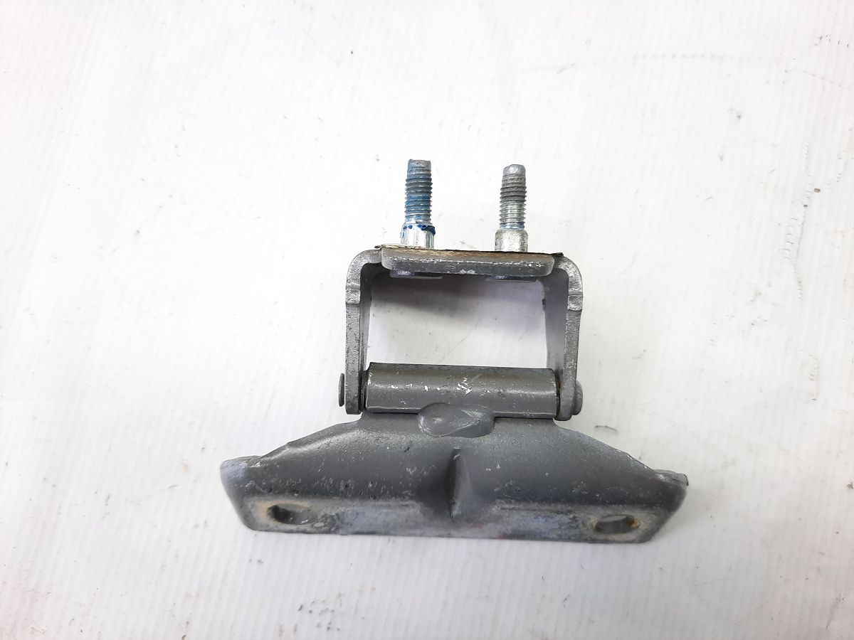 Equinox Петля крышки багажника левая/правая Chevrolet Equinox 2010-2017 23227630 Chevrolet Equinox 3