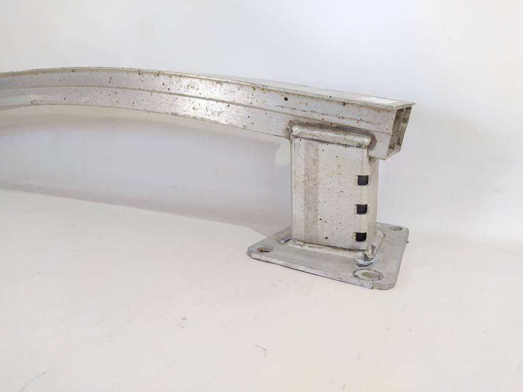 Malibu Підсилювач бампера заднього Chevrolet Malibu 2016-2021 84113414 Chevrolet Malibu 15