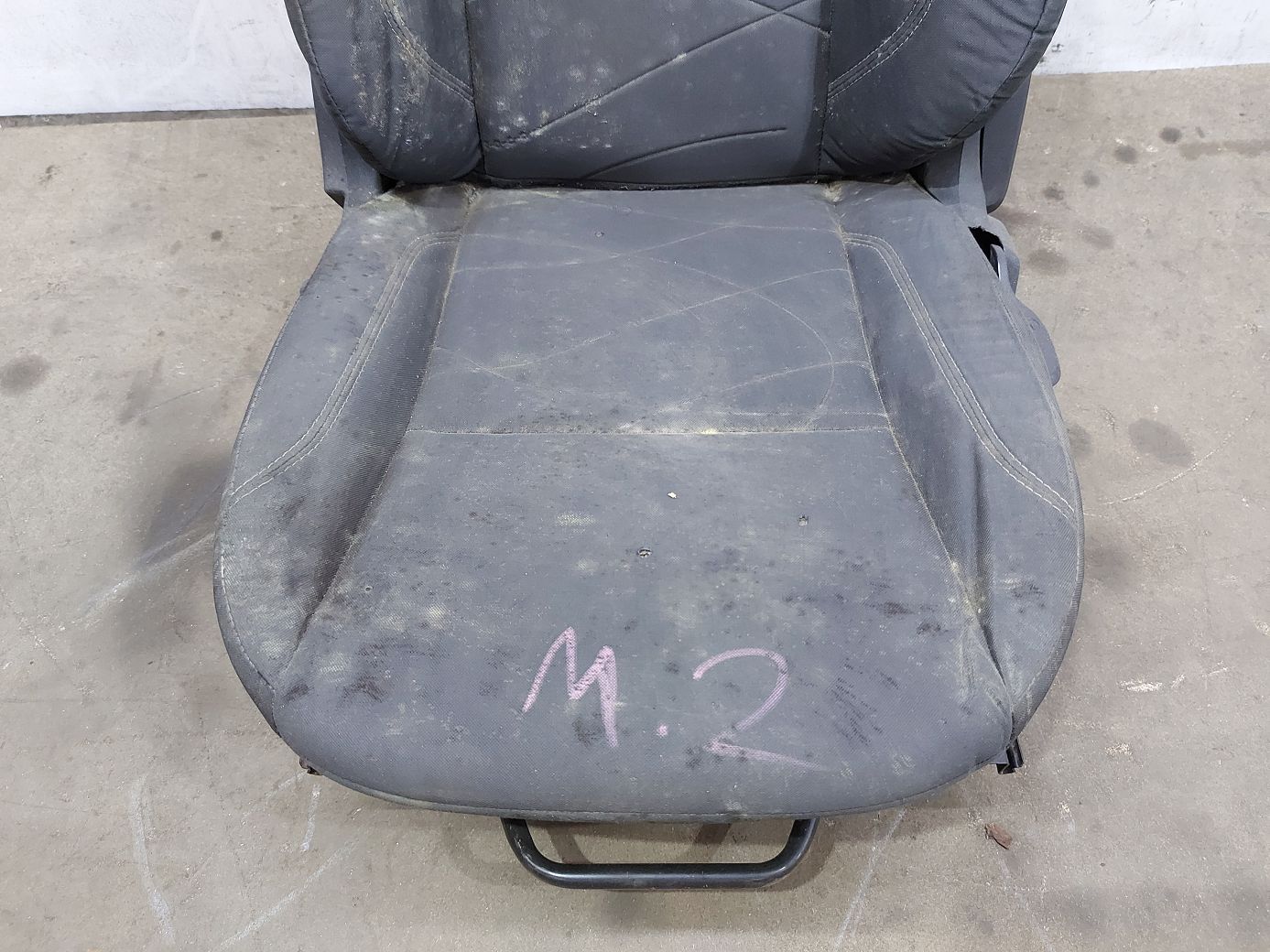 Fiesta sedan Сидение водителя Ford Fiesta sedan 2014-2019 D2BZ5464417AA Ford Fiesta sedan 2