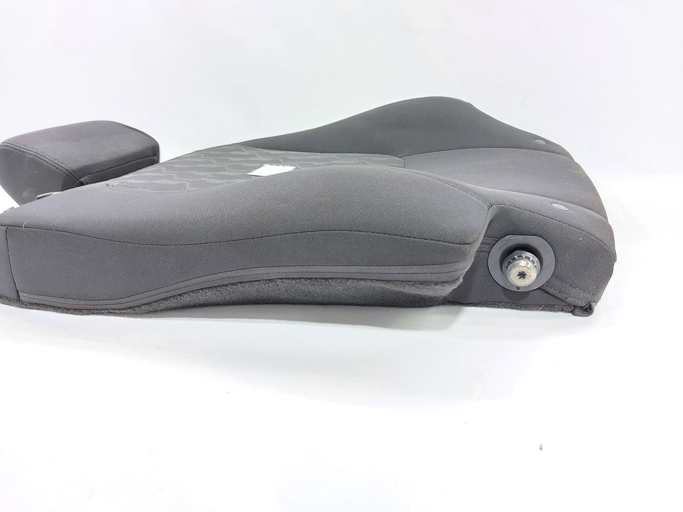 Volt Спинка сидіння заднього ряду права Chevrolet Volt 2013-2015 22970732 Chevrolet Volt 4