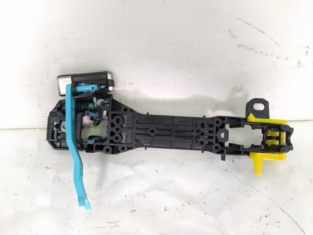 Forester Кронштейн ручки двери задней левой Subaru Forester 2014-2018 62142SG010 Subaru Forester 2