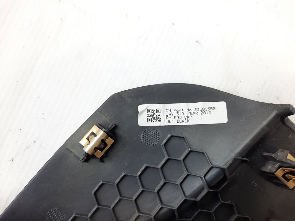 Ats Накладка торпеди збоку права Cadillac ATS 2016-2018 23301559 Cadillac ATS 3