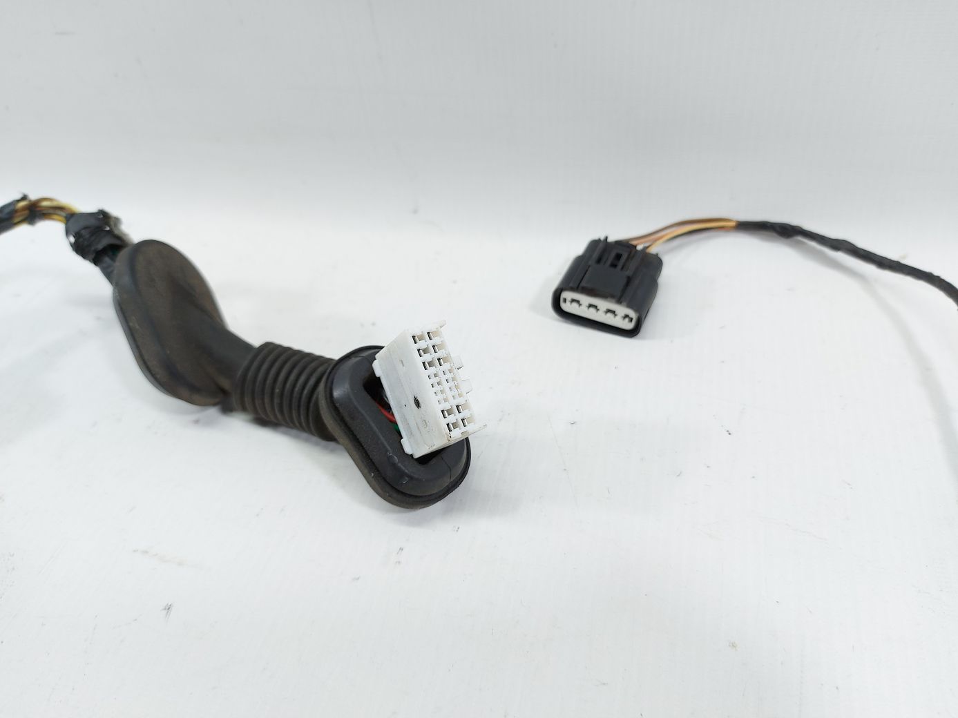 Sonata Проводка дверей задньої правої Hyundai Sonata 2011-2014 916603Q020 Hyundai Sonata 3