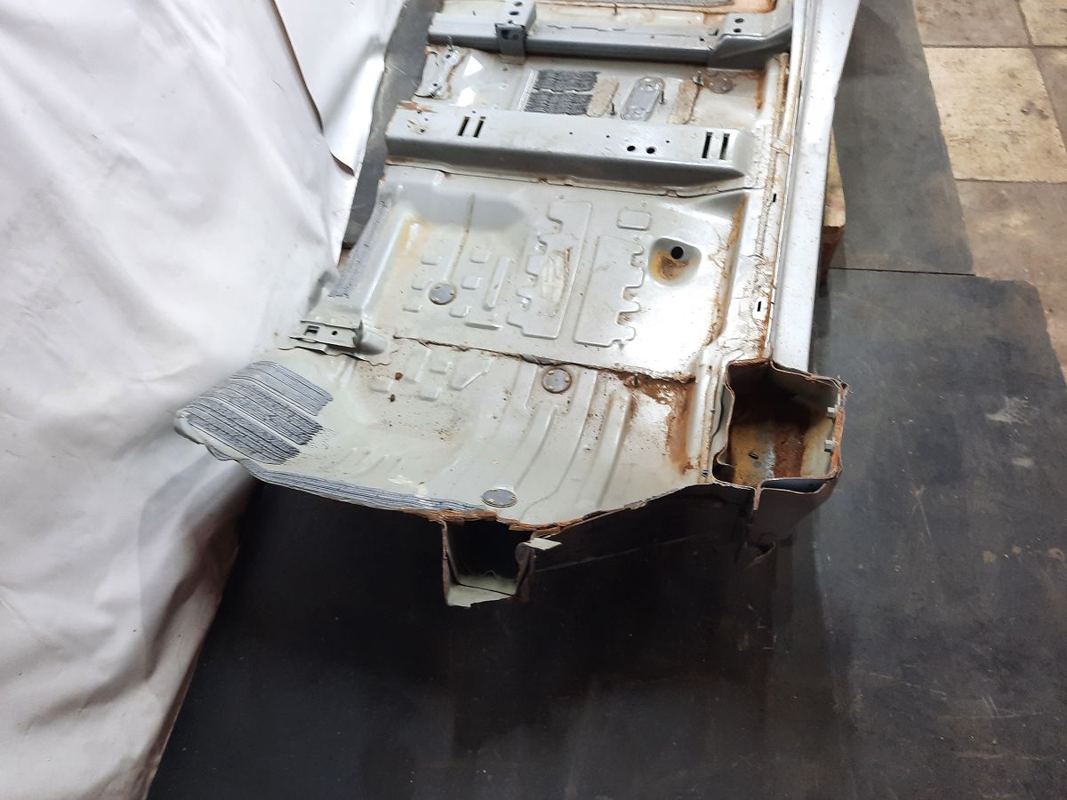 Equinox Стойка центральная левая (металл) Chevrolet Equinox 2010-2017 23466071 Chevrolet Equinox 13