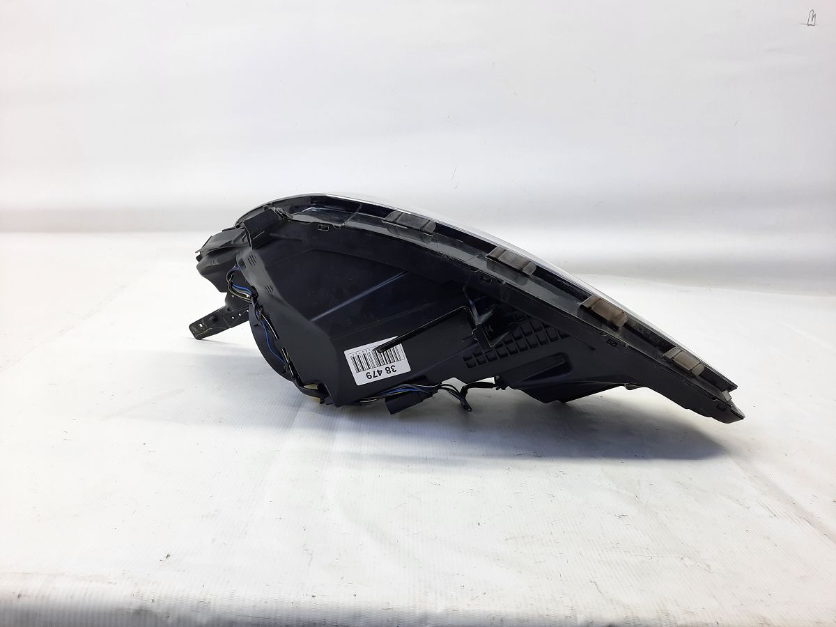 Malibu Фара передня права Chevrolet Malibu 2016-2018 84653388 Chevrolet Malibu 13