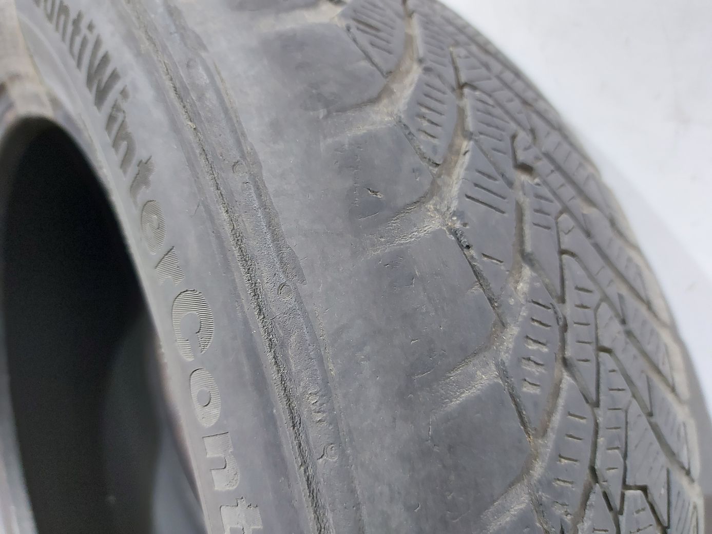 Всесезонные шины Резина Continental Conti Winter Contact 205/55R16 3