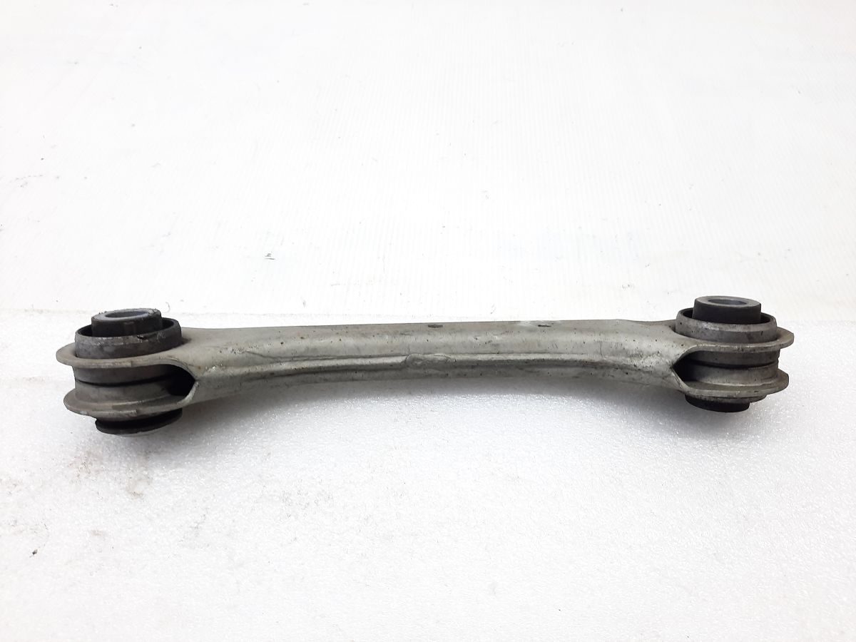 Malibu Важіль задній поперечний правий Chevrolet Malibu 2016-2021 84309092 Chevrolet Malibu 2