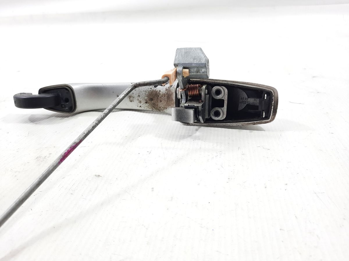 Patriot Ручка дверей передньої правої зовнішня (сіра) Jeep Patriot 2009-2017 1KT54SZ0AA Jeep Patriot 3 Patriot Ручка дверей передньої правої зовнішня (сіра) Jeep Patriot 2009-2017 1KT54SZ0AA Jeep Patriot 3