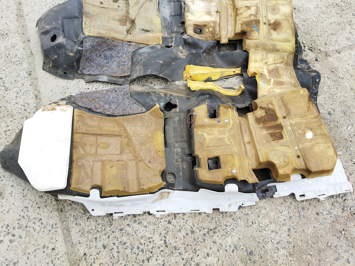 Forester Покрытие пола Subaru Forester 2014-2018 950011SG201 Subaru Forester 5