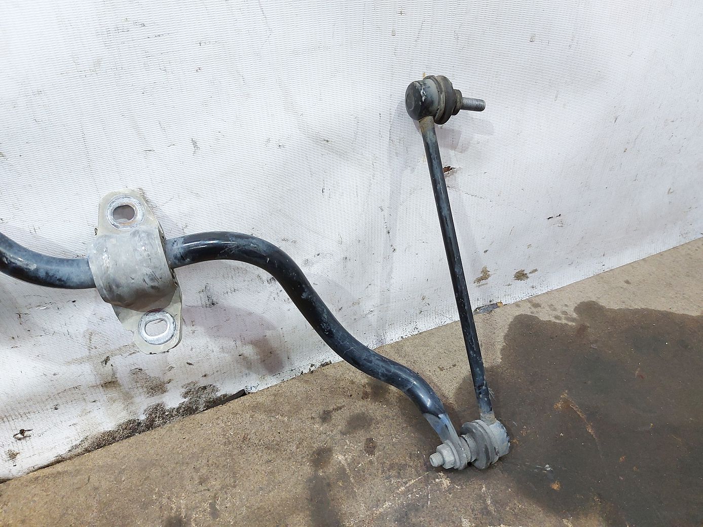 Dart Стабілізатор передній Dodge Dart 2013-2016 68150103AA Dodge Dart 19