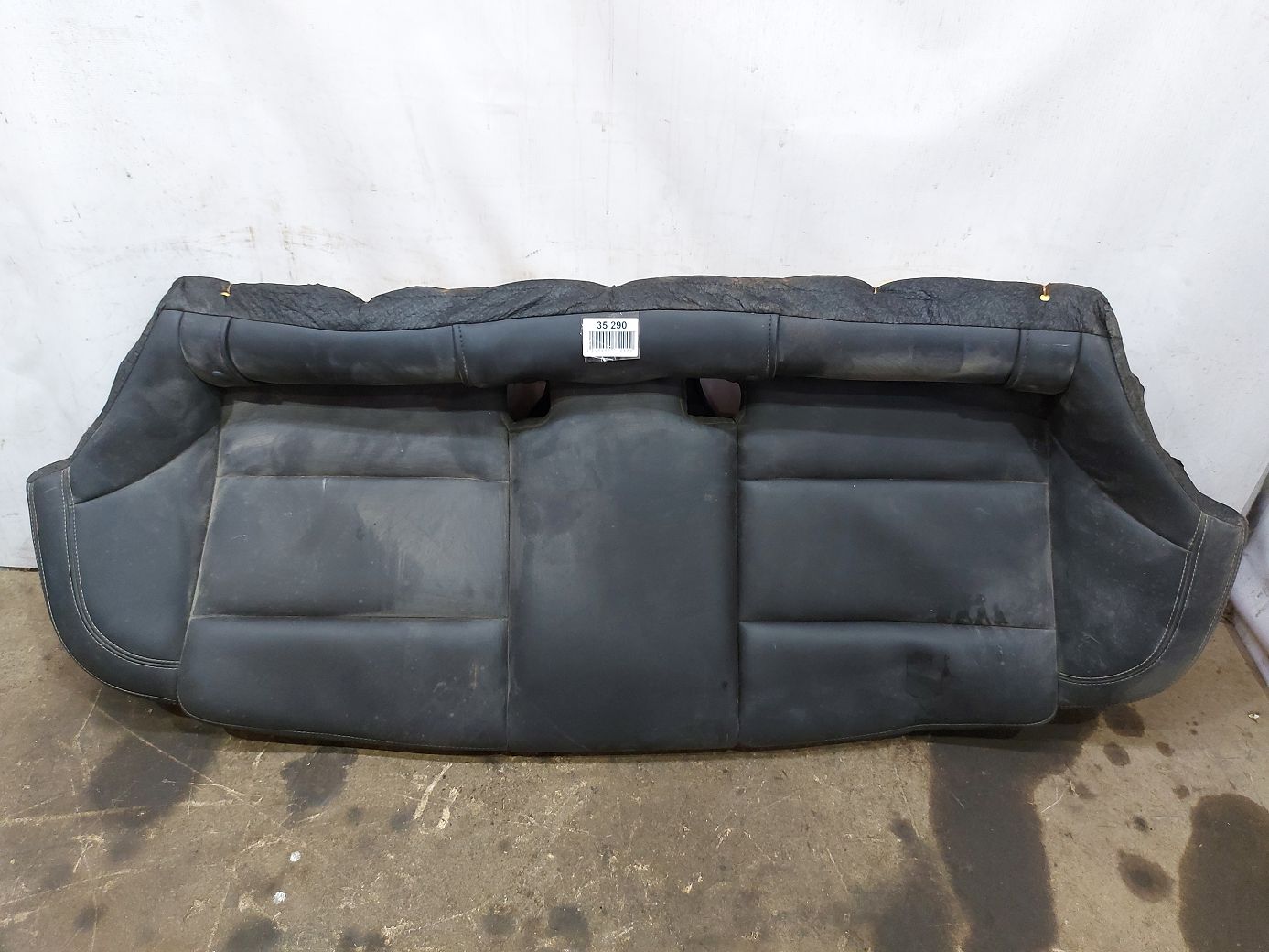 Ats. Нижняя часть заднего ряда сидений Cadillac ATS 2015-2018 84060600 Cadillac ATS