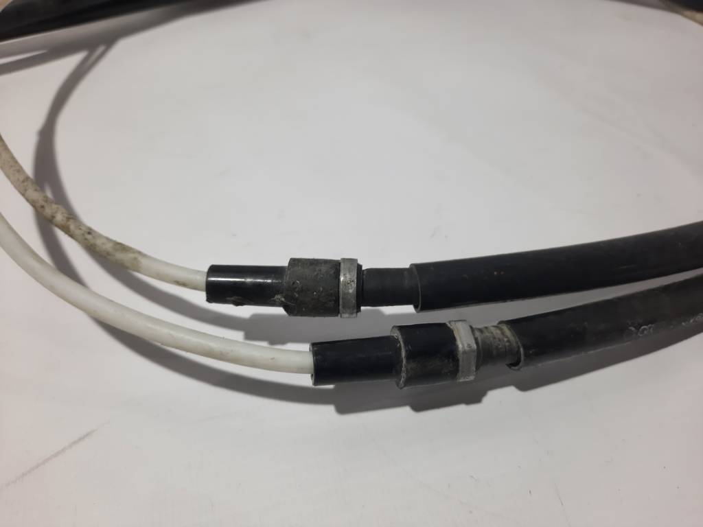 Passat s Трос гальма стоянки лівий/правий Volkswagen Passat S 2012-2020 561609721A Volkswagen Passat S 26