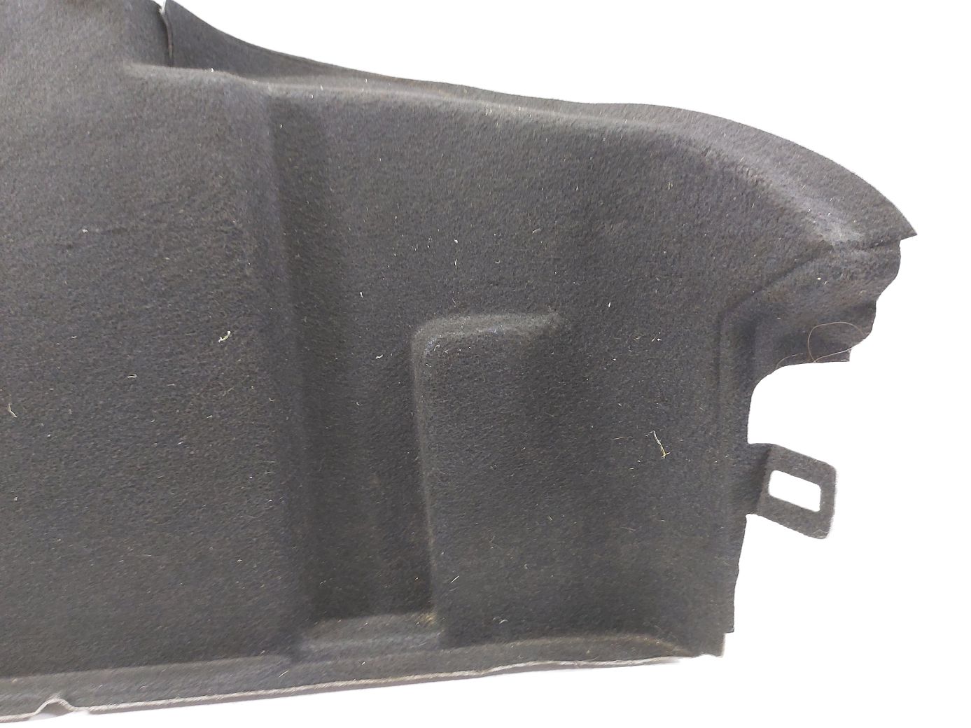 Regal Обшивка багажного отделения правая Buick Regal 2014-2017 23428370 Buick Regal 2