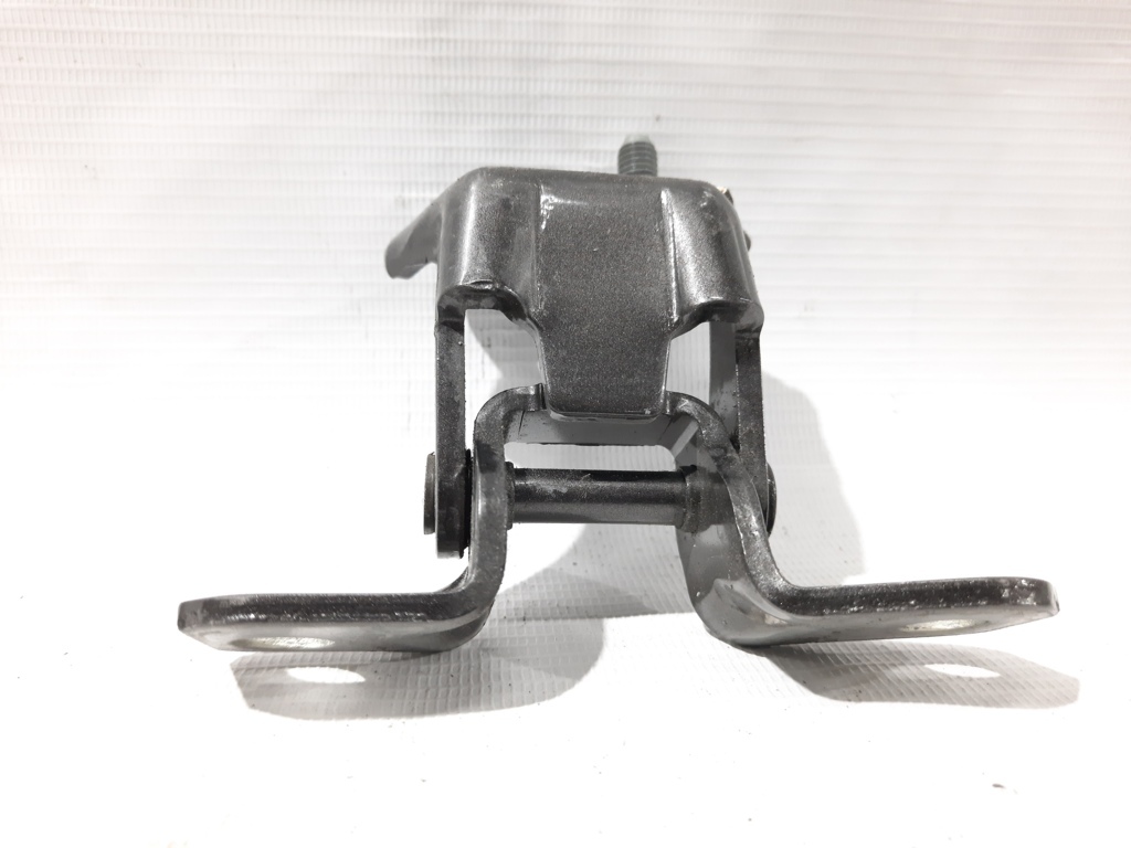 3 Петля двері задньої верхня права Mazda 3 2013-2019 KD5372210A Mazda 3 11