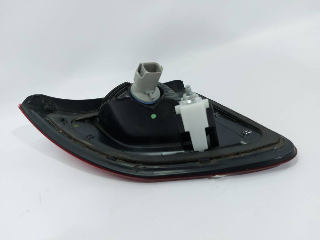 Fiesta sedan Ліхтар кришки багажника лівий Ford Fiesta sedan 2011-2013 BE8Z15501A Ford Fiesta sedan 3