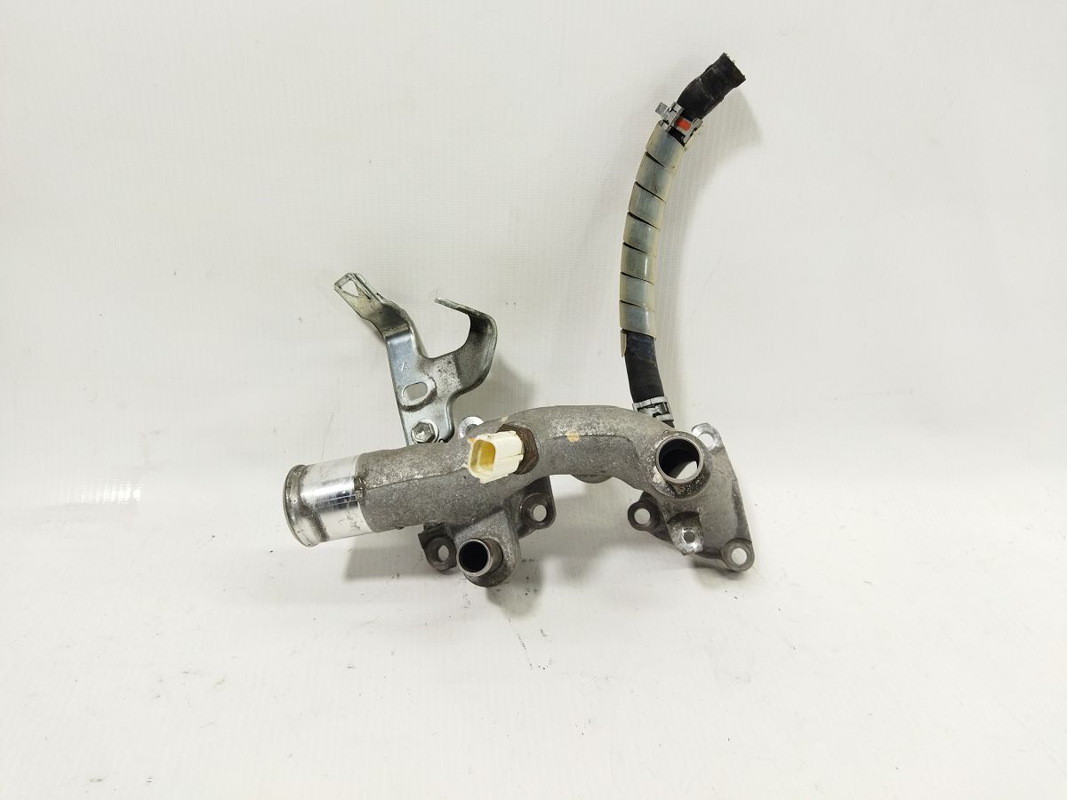 Sienna. Фланець системи охолодження Toyota SIENNA 2014-2016 1633131150 Toyota SIENNA Sienna. Фланець системи охолодження Toyota SIENNA 2014-2016 1633131150 Toyota SIENNA