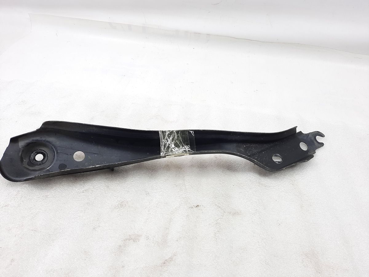 Ats Кронштейн задньої підвіски передній лівий Cadillac ATS 2013-2016 20755801 Cadillac ATS 2