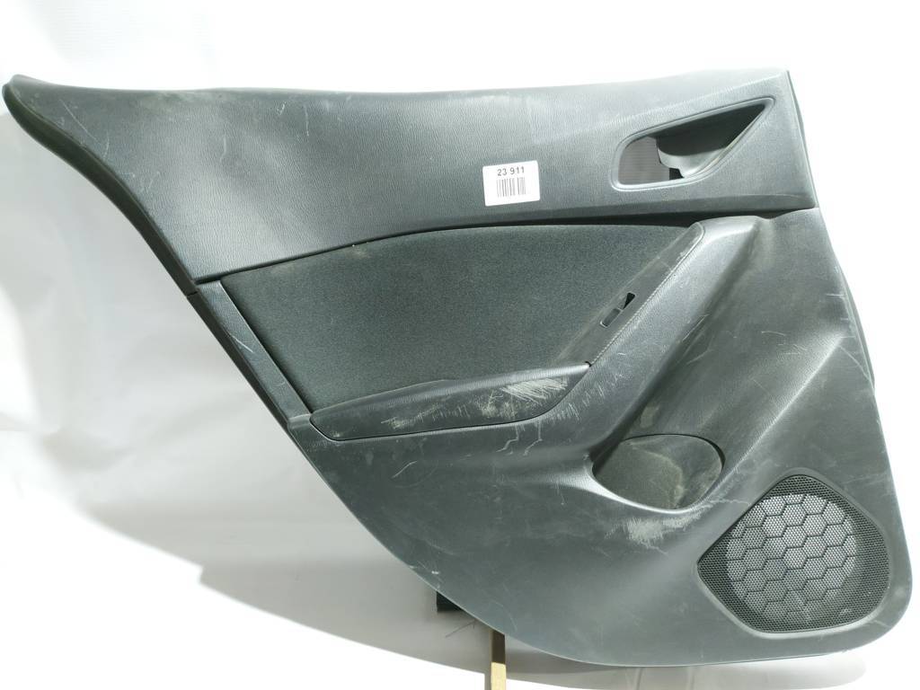 3. Карта дверей задньої лівої Mazda 3 2014-2016 BJS768550E02 Mazda 3