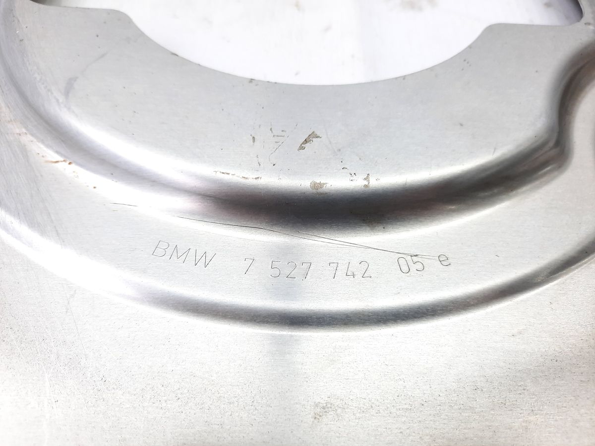 328i xdrive Пильовик маховика BMW 328i xDrive 2007-2013 11117527742 BMW 328i xDrive 2