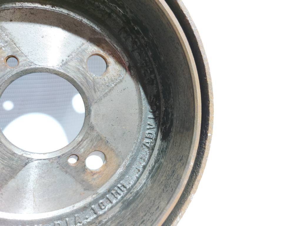 Scion iq Тормозной барабан Toyota Scion IQ 2012-2015 4243174010 Toyota Scion IQ 5
