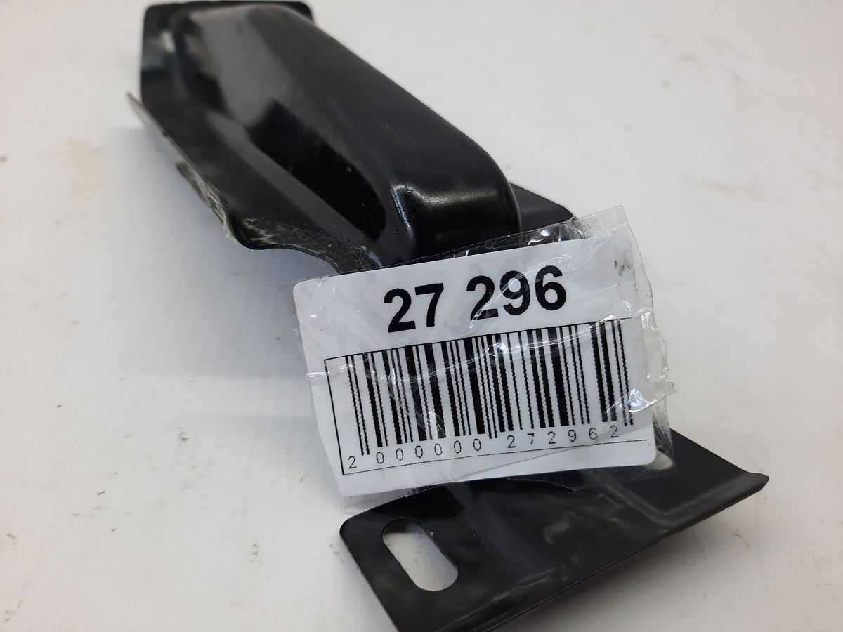 5 series Кронштейн накладки відпочинку ноги BMW 5 series 2010-2017 51479121623 BMW 5 series 5