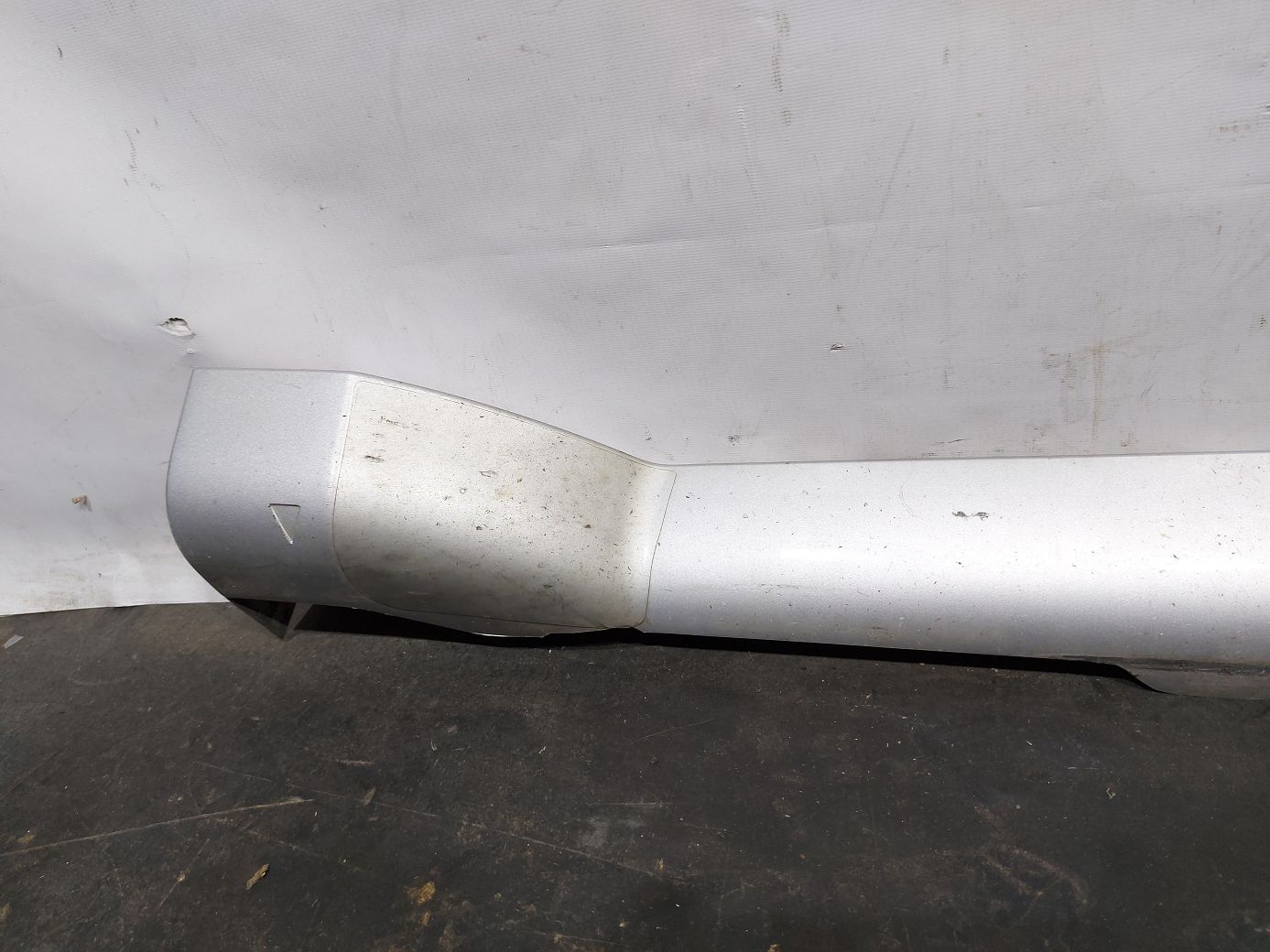 Hhr Поріг правий (пластик) Chevrolet HHR 2006-2011 15881081 Chevrolet HHR 2