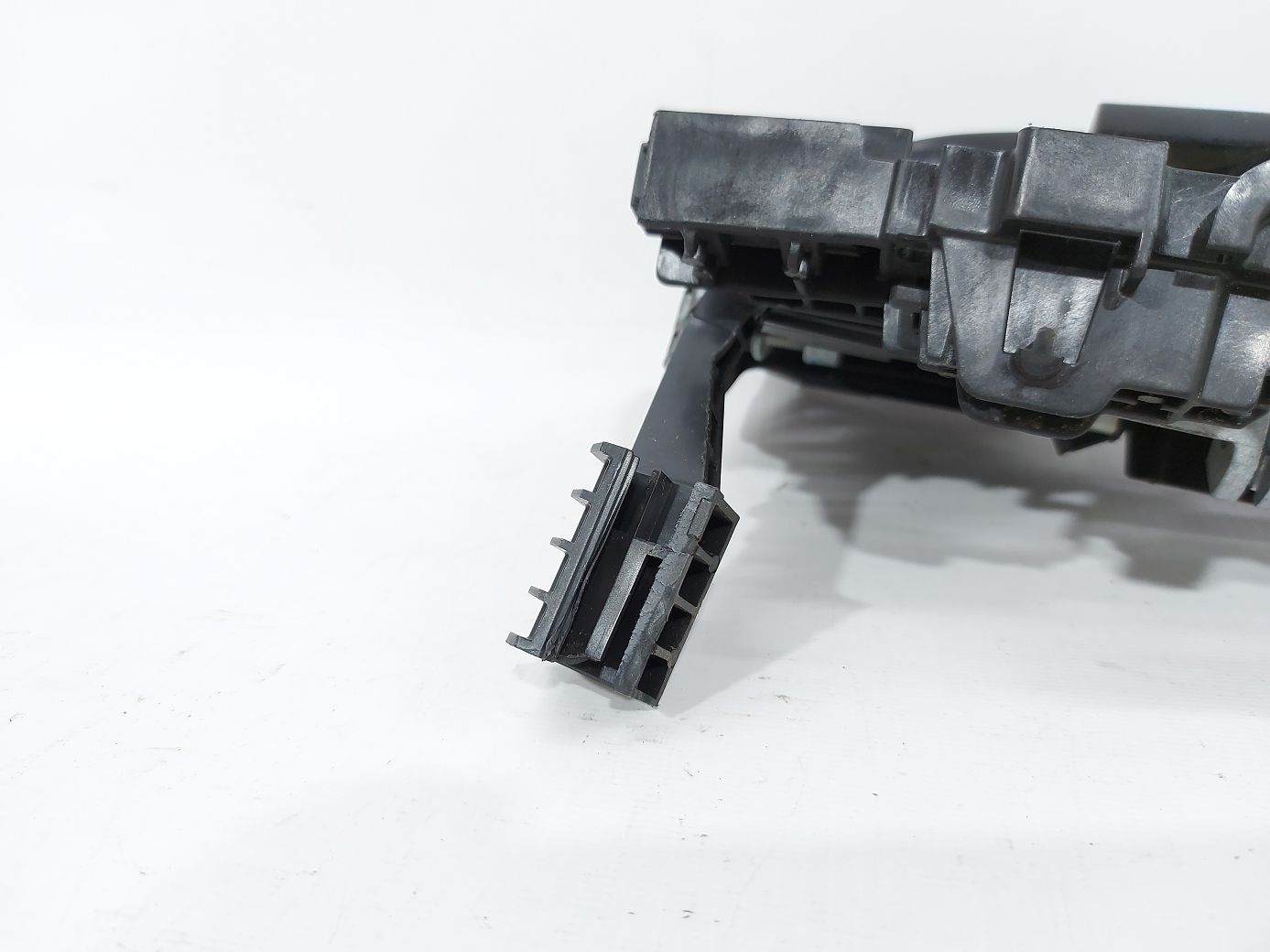 Journey Ручка дверей передньої правої зовнішня Dodge Journey 2011-2013 1RH64AXRAG Dodge Journey 3 Journey Ручка дверей передньої правої зовнішня Dodge Journey 2011-2013 1RH64AXRAG Dodge Journey 3