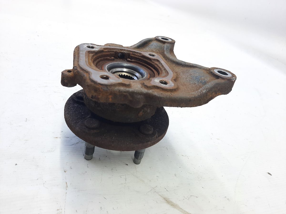 Trax Поворотный кулак задний правый Chevrolet Trax 2015-2021 95937464 Chevrolet Trax 4