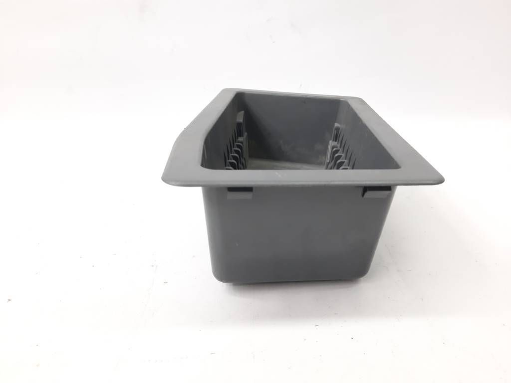 328i xdrive Бардачок багажного отделения левый BMW 328i xDrive 2006-2013 51477139051 BMW 328i xDrive 3